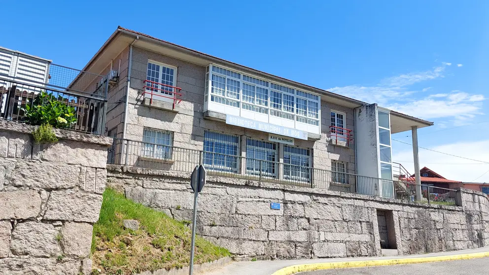 Biblioteca de Mos